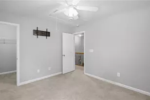 2016 Heron Pointe Dr, Whitsett, NC 27377 - Photo 21