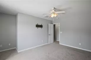 2016 Heron Pointe Dr, Whitsett, NC 27377 - Photo 37