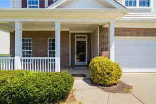2016 Heron Pointe Dr, Whitsett, NC 27377 - Photo 3