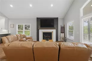 643 Landing Dr, Jefferson, NC 28640 - Photo 13