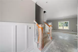 153 Canton Dr, Lexington, NC 27295 - Photo 9