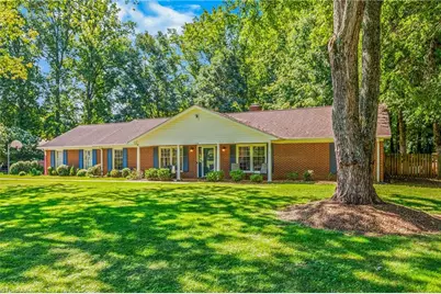 216 Vancouver Court, Kernersville, NC 27284 - Photo 3