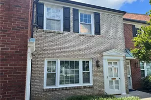 329 Hanover Arms Ct, Winston-Salem, NC 27104 - Photo 5