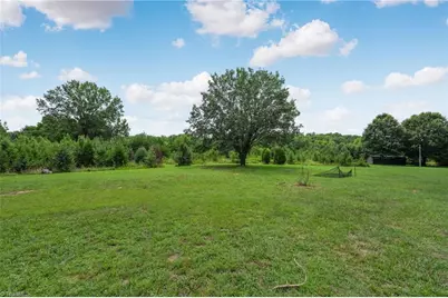 3270 Nc Highway 135, Stoneville, NC 27048 - Photo 11