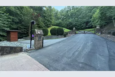 000 Carriage House Trail Lot #157, McGrady, NC 28649 - Photo 13