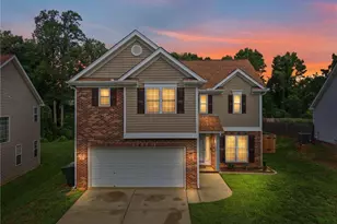 6306 Thornblade Ct, Greensboro, NC 27410 - Photo 1