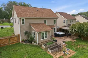 6306 Thornblade Ct, Greensboro, NC 27410 - Photo 3