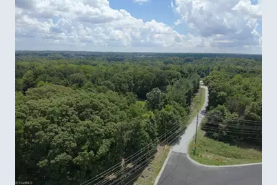 3518 Oneida Road, Greensboro, NC 27410 - Photo 3