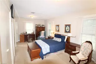 710 Sunset Dr, High Point, NC 27262 - Photo 11