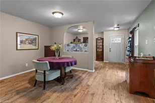 810 Bitting Hall Dr, Rural Hall, NC 27045 - Photo 5
