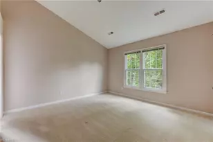 5811 Cold Harbor Dr, Greensboro, NC 27410 - Photo 29