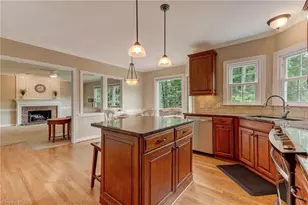 5811 Cold Harbor Dr, Greensboro, NC 27410 - Photo 15