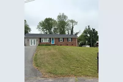 158 Betty Avenue, Mount Airy, NC 27030 - Photo 3