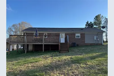 158 Betty Avenue, Mount Airy, NC 27030 - Photo 5