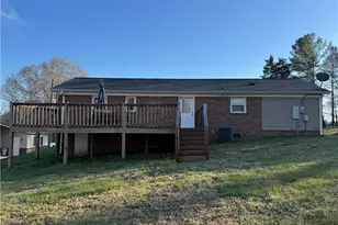 158 Betty Ave, Mount Airy, NC 27030 - Photo 5