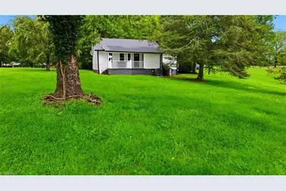 1054 Mulberry Mill Road, North Wilkesboro, NC 28659 - Photo 3