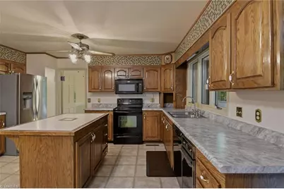 7615 Grapevine Road, Lewisville, NC 27023 - Photo 11