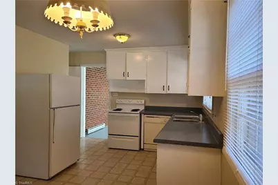 1806 South Hill Avenue, Winston-Salem, NC 27127 - Photo 7