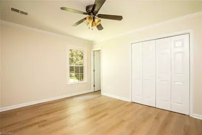 4203 Butterfield Drive, Greensboro, NC 27405 - Photo 9