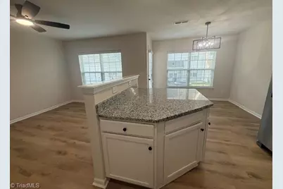 116 Goldfinch Avenue, Greensboro, NC 27409 - Photo 9