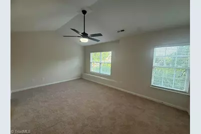 116 Goldfinch Avenue, Greensboro, NC 27409 - Photo 19