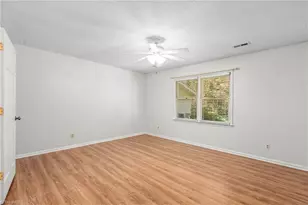 1216 Watermark Ct, High Point, NC 27265 - Photo 21