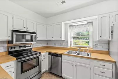 1216 Watermark Court, High Point, NC 27265 - Photo 5