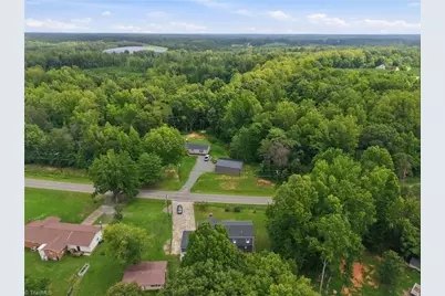 1224 Mizpah Church Road, Reidsville, NC 27320 - Photo 47