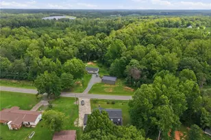 1224 Mizpah Church Rd, Reidsville, NC 27320 - Photo 47