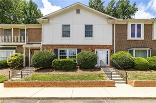 1 Fountain Manor Dr, Greensboro, NC 27405 - Photo 41