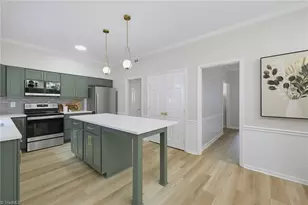 1 Fountain Manor Dr, Greensboro, NC 27405 - Photo 17