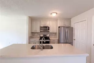 889 Salem Pointe Ln, Winston-Salem, NC 27101 - Photo 7