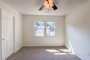 889 Salem Pointe Ln, Winston-Salem, NC 27101 - Photo 15