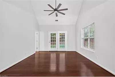840 Jarman Drive, Greensboro, NC 27282 - Photo 11