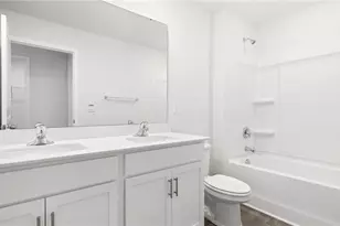 624 Beechwood Cir, Thomasville, NC 27360 - Photo 15
