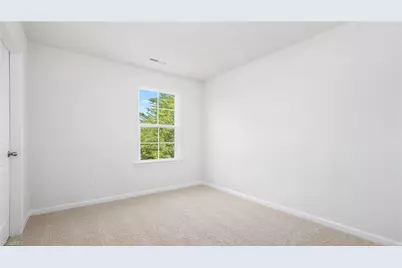 624 Beechwood Circle, Thomasville, NC 27360 - Photo 13