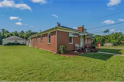 2252 Wards Gap Road, Mount Airy, NC 27030 - Photo 3