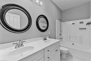 656 Sonoma Ln, High Point, NC 27265 - Photo 17