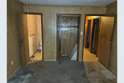 2024 Willow Road, Greensboro, NC 27406 - Photo 19