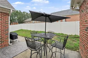 115 Stillmere Ct, Winston-Salem, NC 27101 - Photo 5