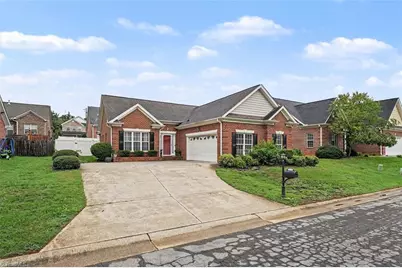 115 Stillmere Court, Winston-Salem, NC 27101 - Photo 7
