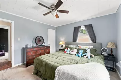 1208 Wallace Street, Burlington, NC 27217 - Photo 19