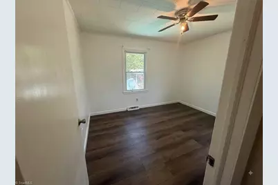 1208 Wallace Street, Burlington, NC 27217 - Photo 19