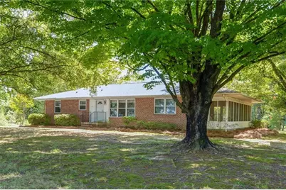 1108 N Main Street, Kernersville, NC 27284 - Photo 7