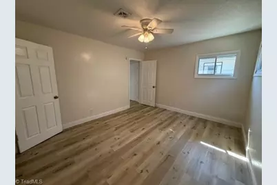 910 Richland Street #A, High Point, NC 27260 - Photo 9