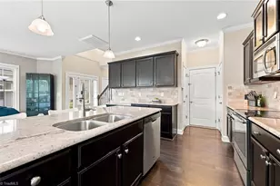 4020 Canterwood Dr, Greensboro, NC 27410 - Photo 9