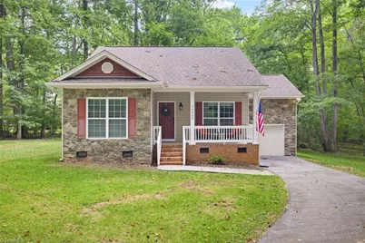 7802 High Meadows Road, Greensboro, NC 27455 - Photo 3