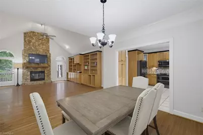 7802 High Meadows Road, Greensboro, NC 27455 - Photo 11