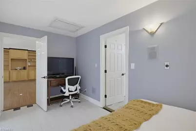 7802 High Meadows Road, Greensboro, NC 27455 - Photo 23