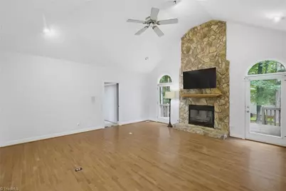7802 High Meadows Road, Greensboro, NC 27455 - Photo 7